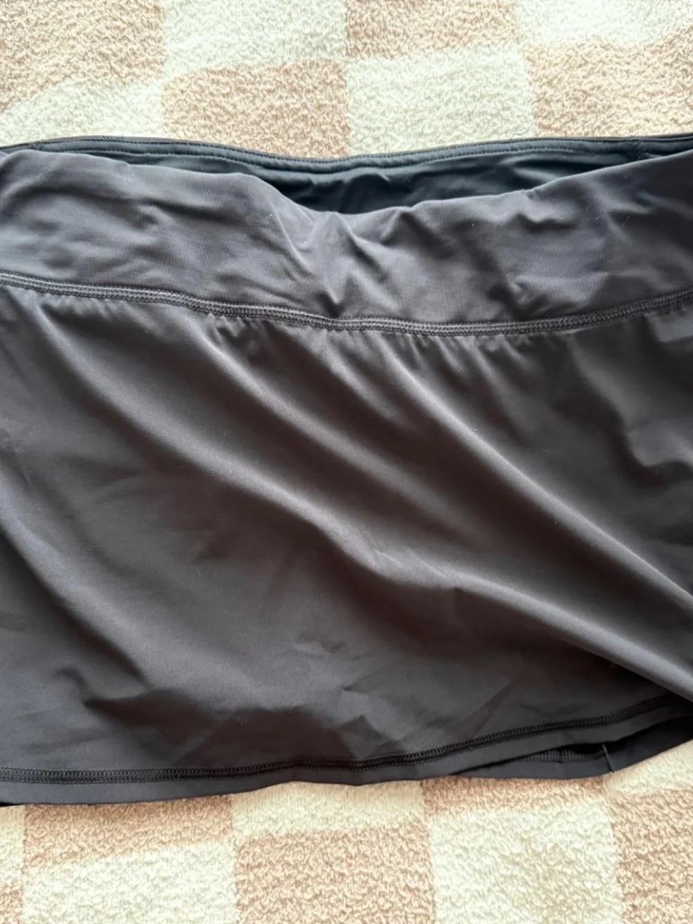 Lululemon tennis skirt size 10